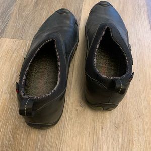 Merrell sneaker shoe